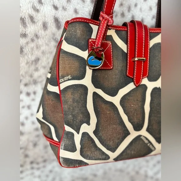 VNTG DOONEY & BUORKE GIRAFFE PRINT BAG WITH VACHETTA LEATHER KEY CASE & DUSTBAG